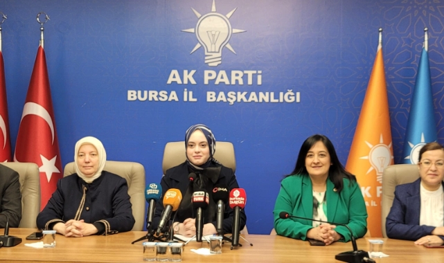 Bursa AK Parti Kadın Kolları Kadınlar Günü'nü kutladı