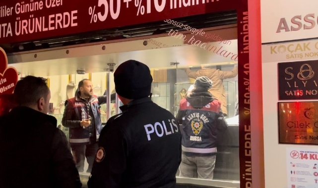Bursa'da kar vaadiyle vatandaşları dolandıran kuyumcu ve 2 kişi yakalandı