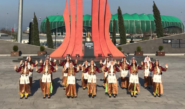 Bursa Lütfi Banuşoğlu İlkokulu'ndan anlamlı gösteri