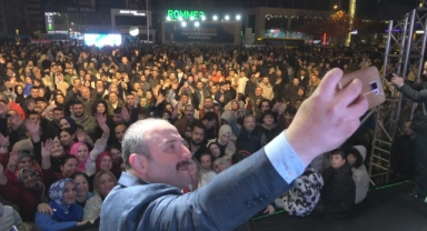 Bursa Milletvekili Varank: Gelin 31 Mart'ta iki bayram yaşayalım