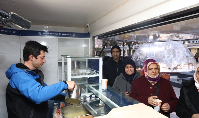 Büyükşehir Belediyesi ‘İftara 5 Kala Yanınızda’