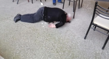 Çay ocağında dehşet: Husumetlisini öldürdü