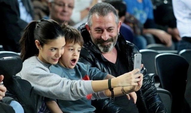 Cem Yılmaz: Oğlum annene gösterme