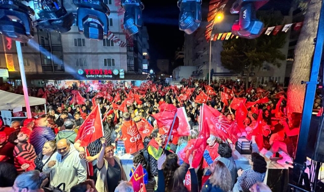 CHP Kuşadası İlçe Örgütü kutlamalara başladı