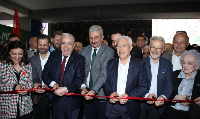 CHP Nilüfer B. B. adayı Şadi Özdemir'in seçim ofisi açıldı!