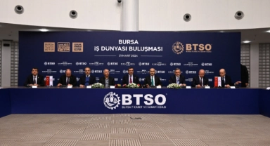 Cumhurbaşkanı Yardımcısı Cevdet Yılmaz Bursa iş dünyası ile buluştu