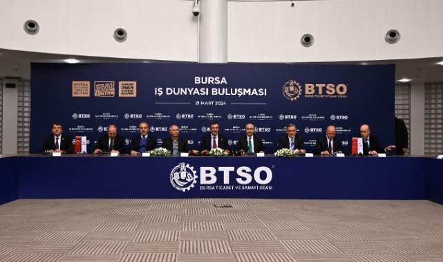 Cumhurbaşkanı Yardımcısı Cevdet Yılmaz Bursa iş dünyası ile buluştu