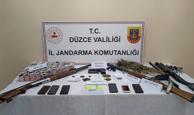 Düzce'de jandarmadan uyuşturucu operasyonu