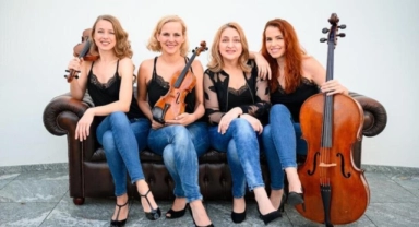 ECHO Klassik ödüllü Salut Salon, 5 Temmuz'da geliyor