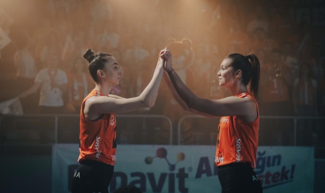 Eczacıbaşılı sporculardan ‘Başaracaksa Başaracak’ reklam filmi