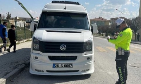 Eskişehir'de okul servisleri denetlendi