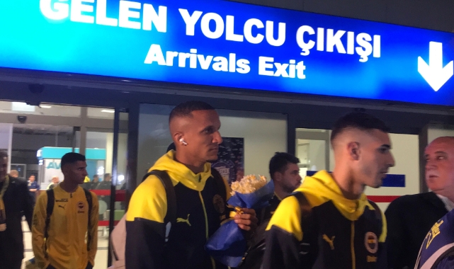 Fenerbahçe kafilesi Adana’ya geldi