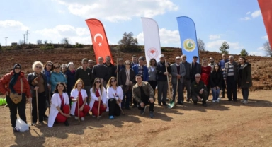 Fidanlar gelecek nesillere yaşlıların hatırası olacak