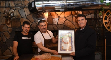 Gazcılar esnafı ‘Yeniden Mustafa Dündar’ dedi