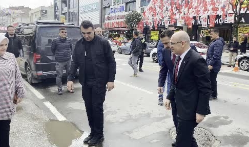 Hazine ve Maliye Bakanı Şimşek, Düzce’de iş adamları ile buluştu