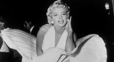Hollywood yıldızı Marilyn Monroe'nun mezarının yanı satışa çıkıyor