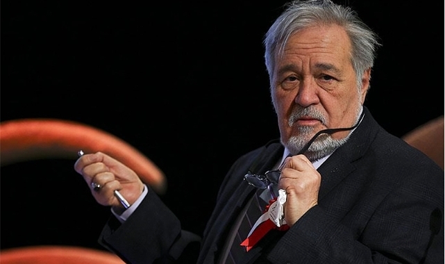 İlber Ortaylı olaylı maçı değerlendirdi: 'Trabzon'da maç oynanmasın'