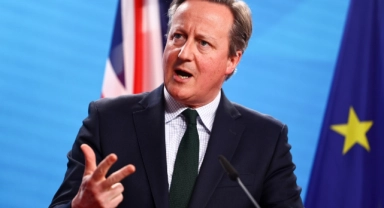 İngiliz Bakan Cameron'dan Gazze'ye yardım planı açıklaması