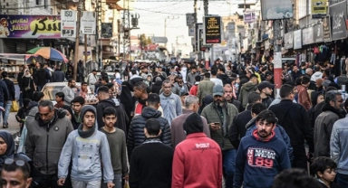 İsrail Gazze'nin Refah kentine saldırdı