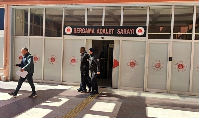 İzmir’de araç kundaklayan şahıs tutuklandı