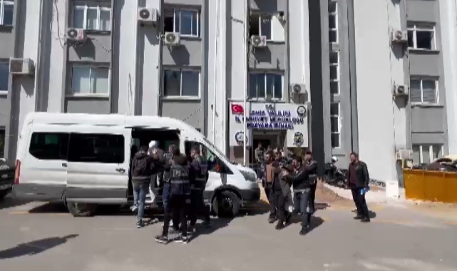 İzmir'de metro istasyonu cinayetiyle ilgili 7 tutuklama