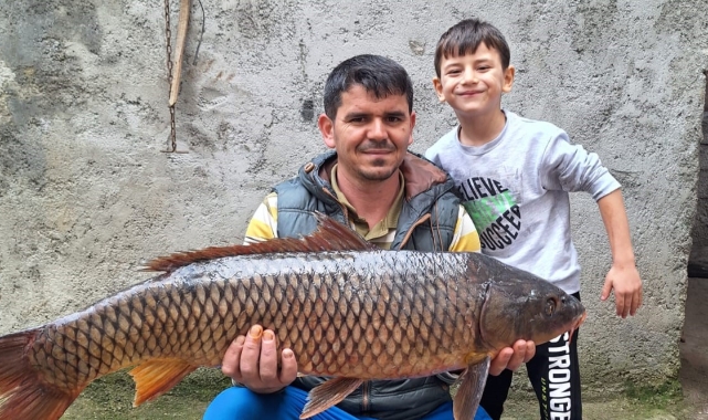 İznik Gölü'nde ilk defa görüldü! Tam 25 kilo..