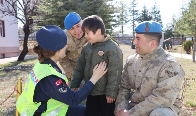 Jandarmadan özel misafirlere özel ağırlama