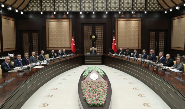 Kabine bugün toplanıyor!