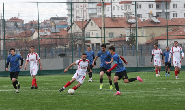 Kayseri İdman Yurdu yoluna namağlup devam ediyor