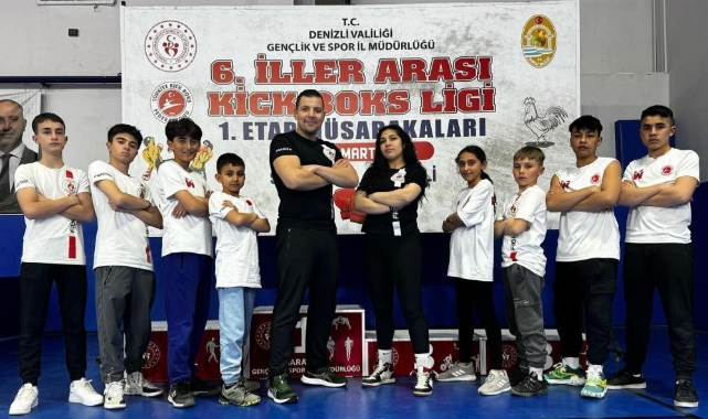 Kemer Belediyesi kick boks sporcuları 5 madalya ile döndü