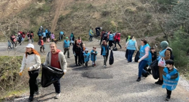 Kent Ormanında çöp topladılar