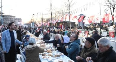 Kestel Belediyesi’nden 6 bin kişilik sokak iftarı