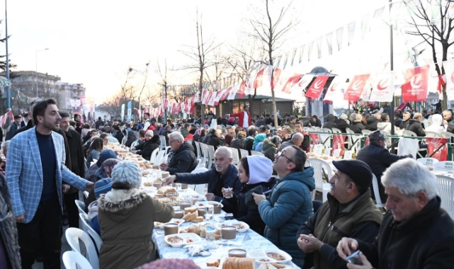 Kestel Belediyesi’nden 6 bin kişilik sokak iftarı