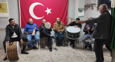 Köy gençlerinden eğlenceli sahur