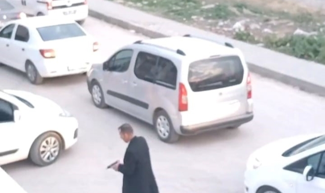 Magandalar düğünde havaya böyle ateş açtı