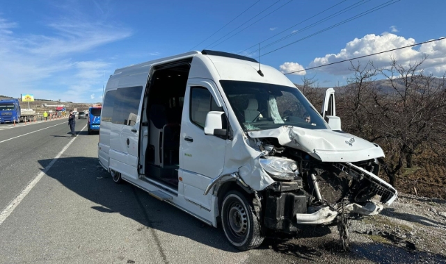 Malatya’da trafik kazası: 1’i ağır 3 yaralı