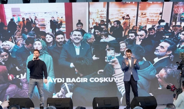 Murat Kurum'dan gençlere Sinan Akçıl sürprizi