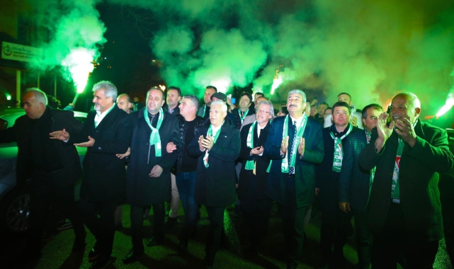 Mustafa Bozbey Büyükşehir çalışanlarına seslendi