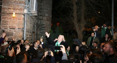 Mustafa Bozbey'e Abdal Meydanı'nda sevgi seli
