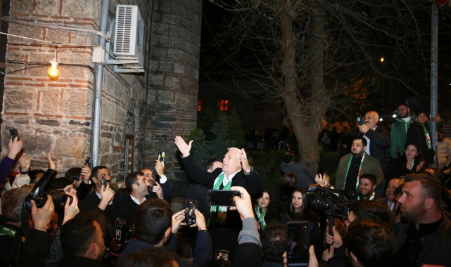 Mustafa Bozbey'e Abdal Meydanı'nda sevgi seli