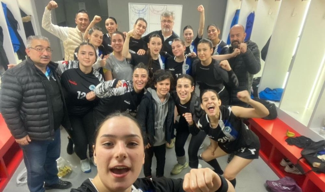 Odunpazarı Gençlik ve Spor Kulübü Kadın Hentbol Takımı finale çıktı