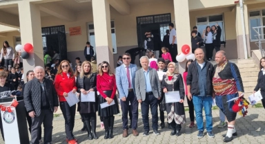 Öğrenciler Çanakkale ruhu yaşattılar