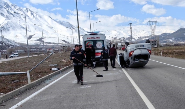 Otomobil kontrolden çıktı, takla attı