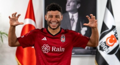 Oxlade Chamberlain geri dönüyor!