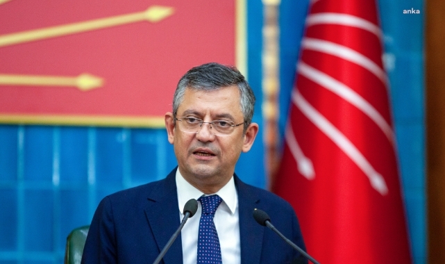 Özgür Özel açıkladı! Ünlü oyuncuya da teklif gitmiş