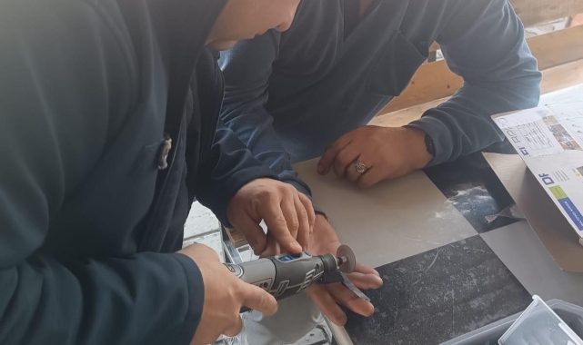 Parmağına sıkışan yüzüğü itfaiye çıkarttı