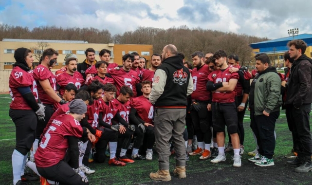 Rakibine şans tanımadı