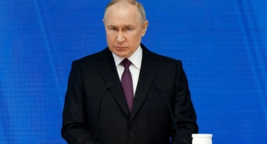 Rusya'daki seçimleri rekor oyla Putin kazandı