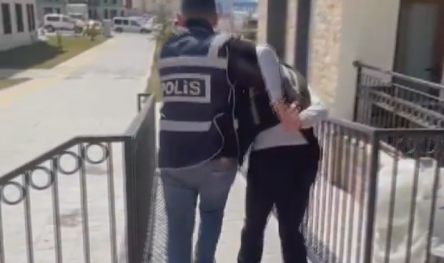 Sahte polis kimliği kullanan şahıs yakayı ele verdi
