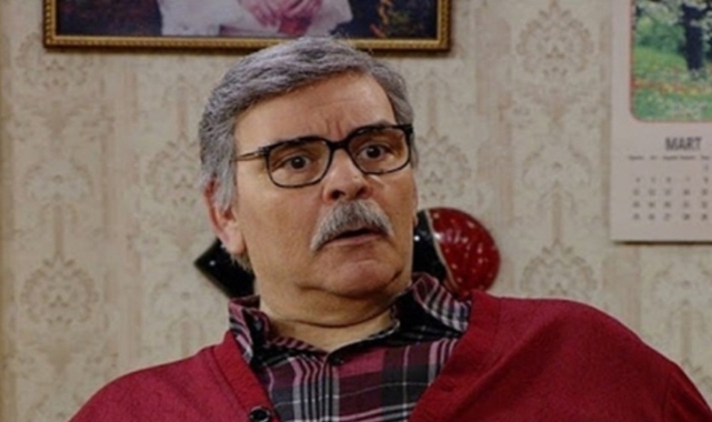 Seksenler dizi ekibi efsane oyuncu Rasim Öztekin'i anıyor